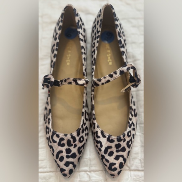 MARC FISHER Animal Print Faux Suede Ballerina Flats with Strap NWT Size 6.5 - Picture 1 of 7